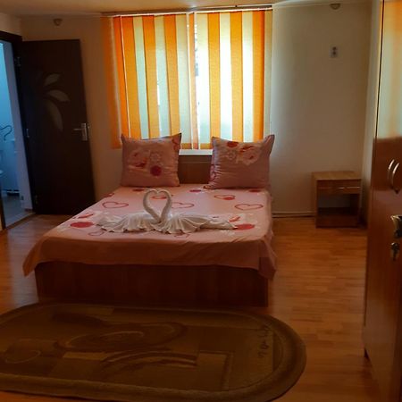 Casa Iza Apartment เบยเล เฮร์คูลาเน ภายนอก รูปภาพ