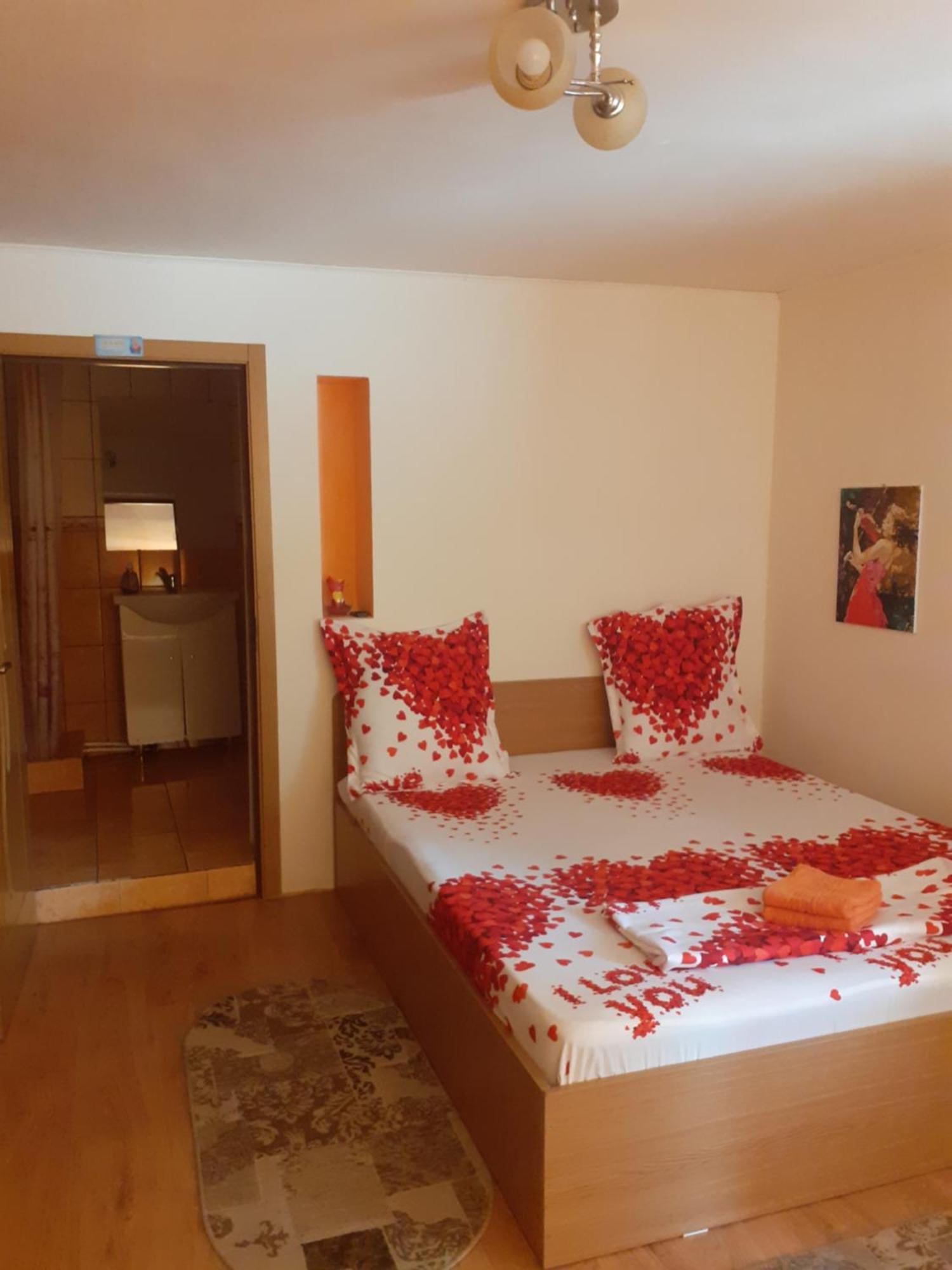 Casa Iza Apartment เบยเล เฮร์คูลาเน ภายนอก รูปภาพ